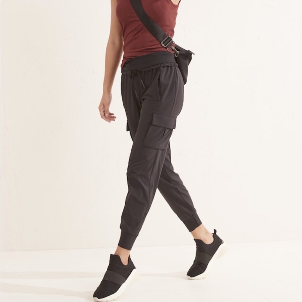 Athleta Sutton Jogger Pant